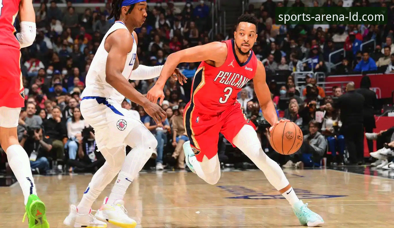 CJ-麦科勒姆1年2100万续约老鹰最新动态：ldsports综合体育平台用户热议交易策略